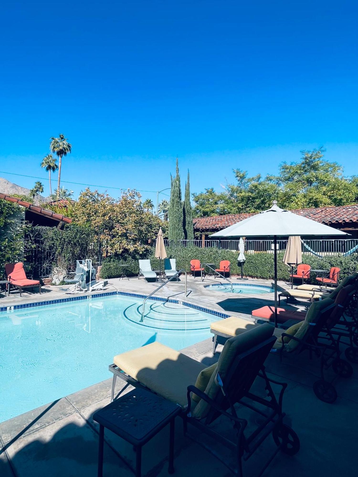 פאלם ספרינגס Los Arboles Hotel מראה חיצוני תמונה