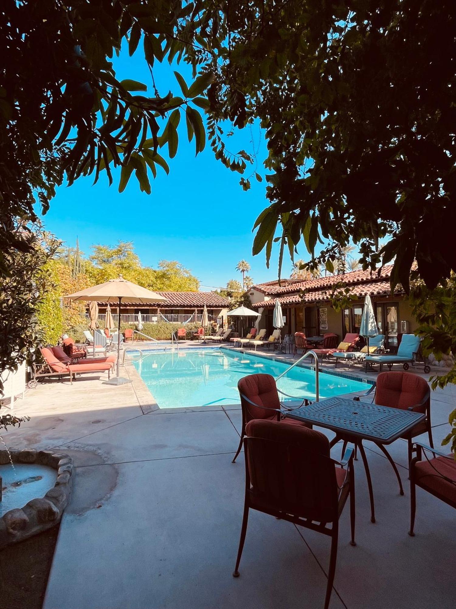 פאלם ספרינגס Los Arboles Hotel מראה חיצוני תמונה